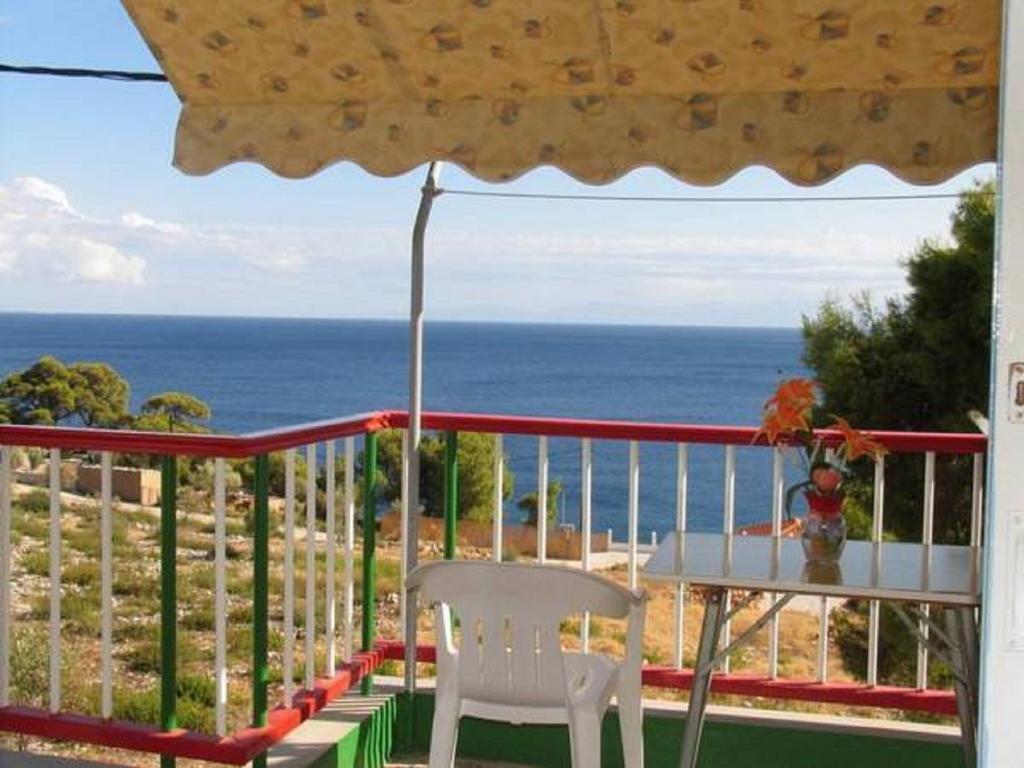Αlexandros Apartment Votsi  Стая снимка